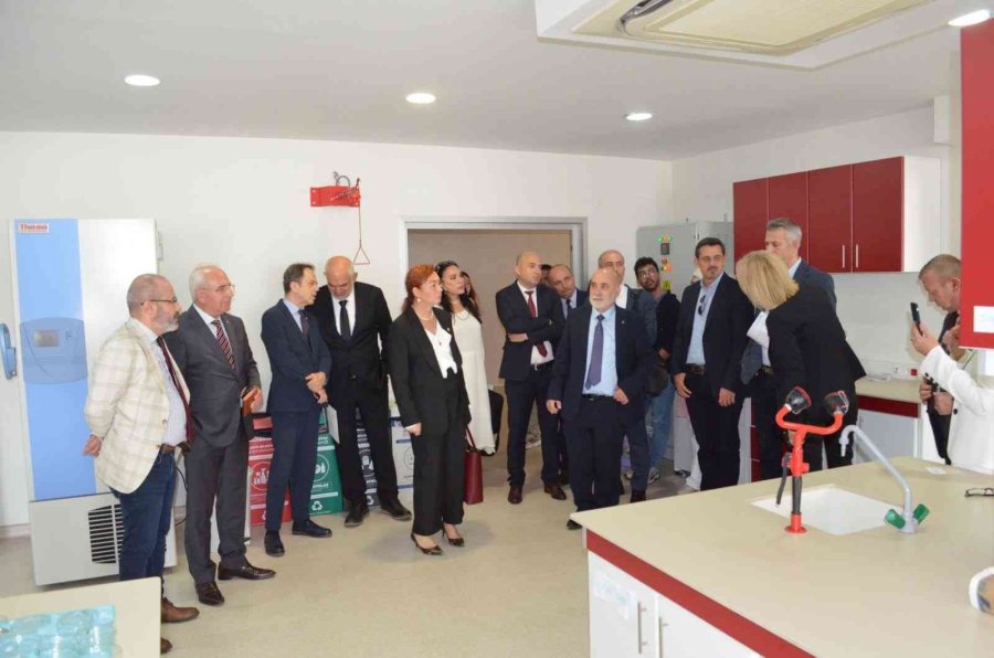 Alanya Hep Üniversitesi’nde ‘kimseyi Geride Bırakma’ Sloganıyla Gıda Paneli