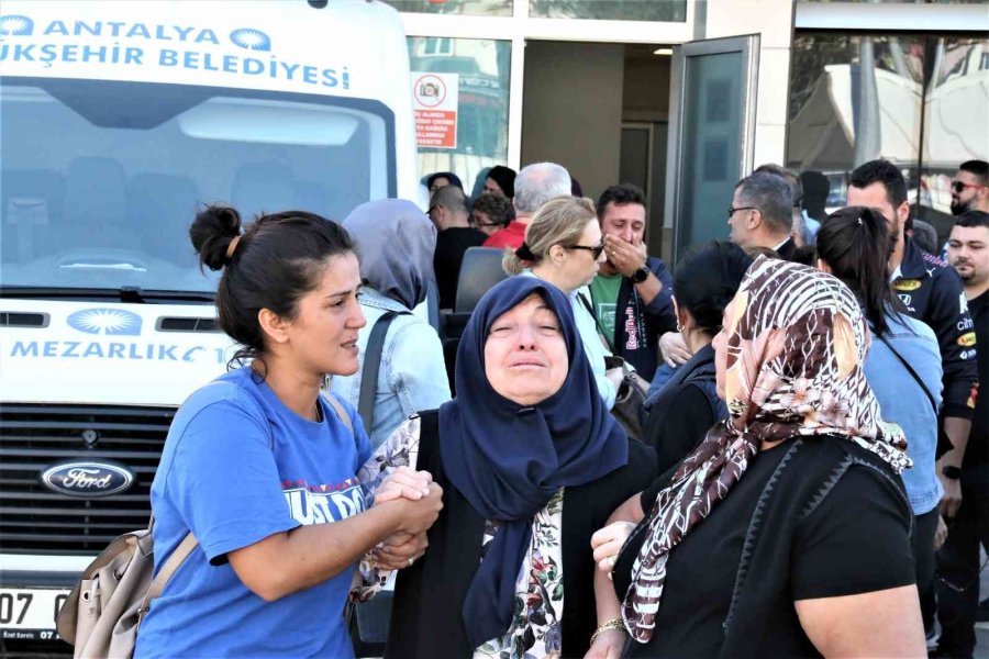 Scooter Faciasında Gözyaşları Sel Oldu