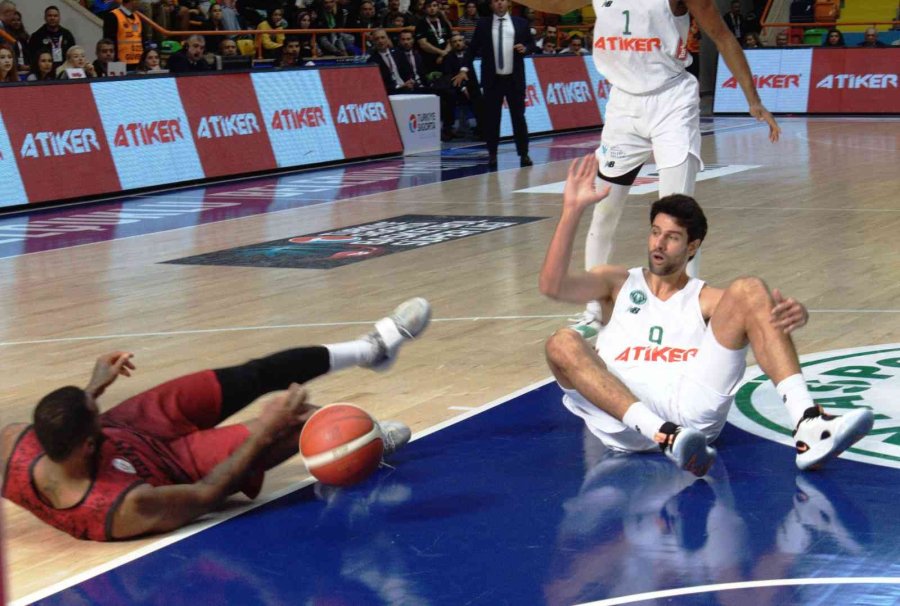Basketbol Süper Ligi: Konyaspor: 78 - Gaziantep Basketbol: 76