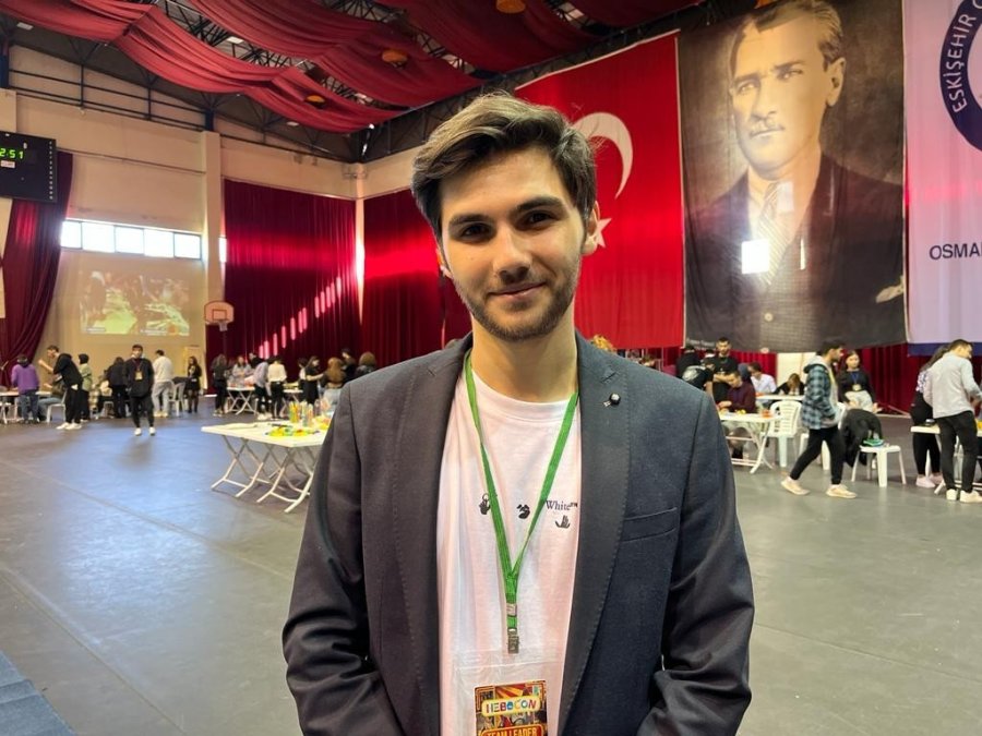 En “kötü” Olmak İçin Tasarlanan Robotlar Birincilik İçin Savaştı