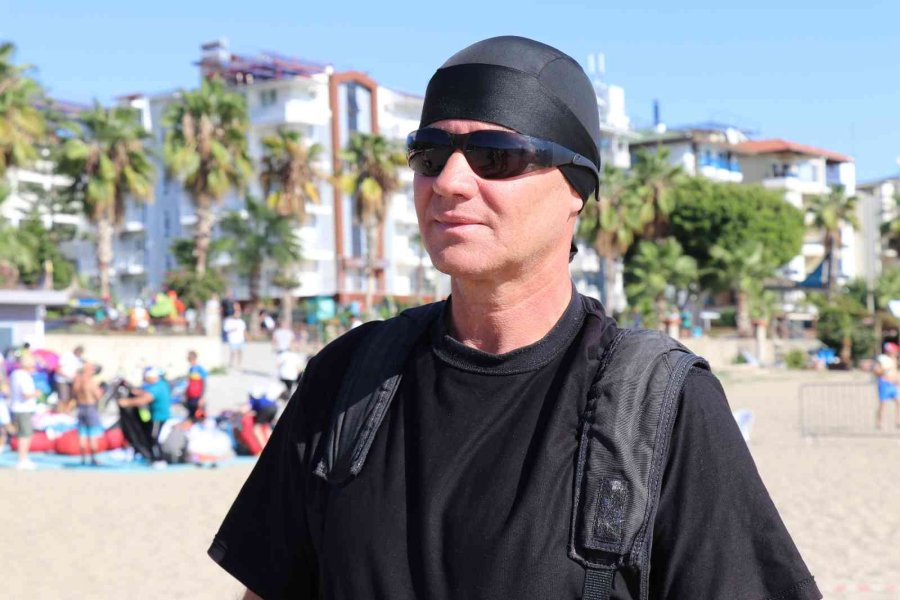 Dünya Yamaç Paraşütü Hedef Şampiyonası’nda Kazanan George Coted