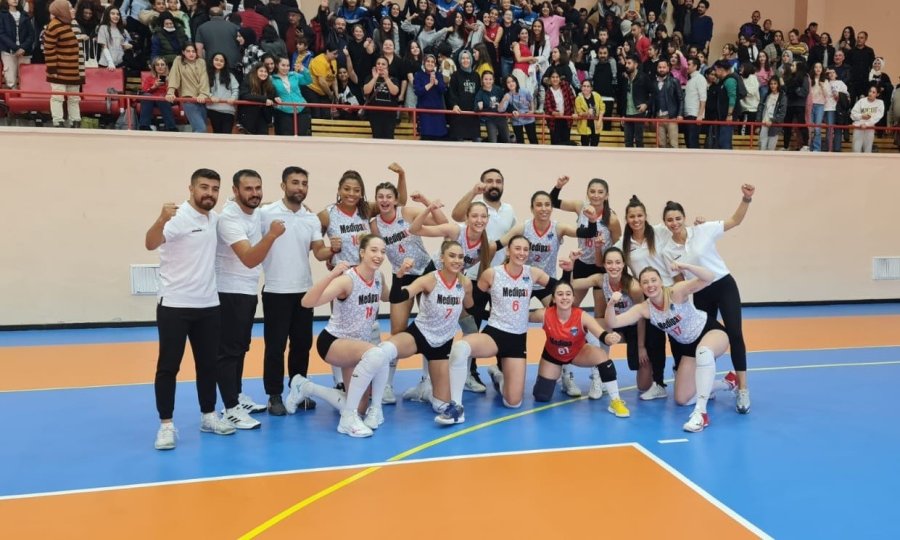 Kadınlar Voleybol 1. Lig 1. Hafta