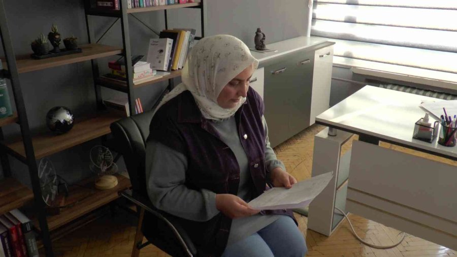 Eski Eşi Tarafından Hattı Üzerine Alınan Cihazlar Yüzünden İcralık Oldu