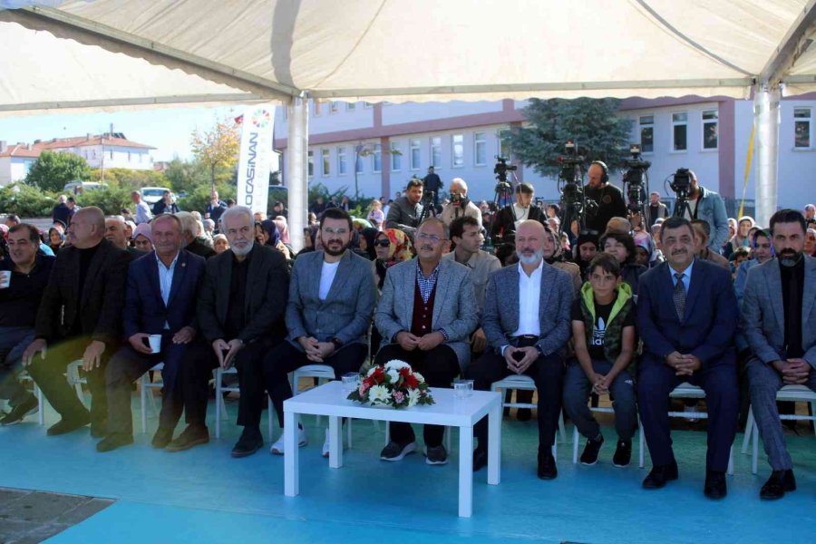 Yöresel Ürün ’kedi Bacağı’ Kocasinan’da Tanıtıldı