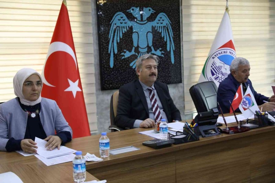 Belediyenin 2 Adet İşyeri 10 Yıllığına Kiralandı