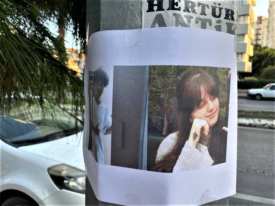 Scooter Faciasında Hayatını Kaybeden Gençlere Sınıf Arkadaşlarından Duygusal Anma