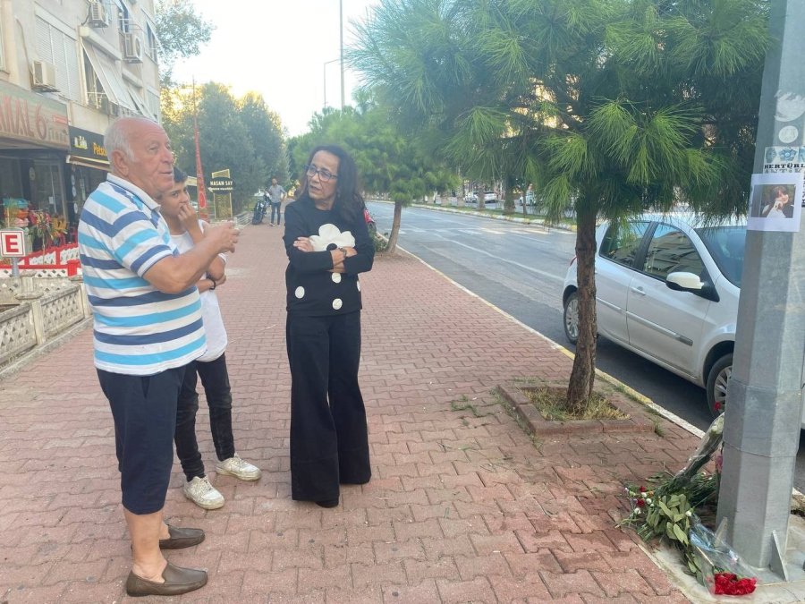 Scooter Faciasında Hayatını Kaybeden Gençlere Sınıf Arkadaşlarından Duygusal Anma