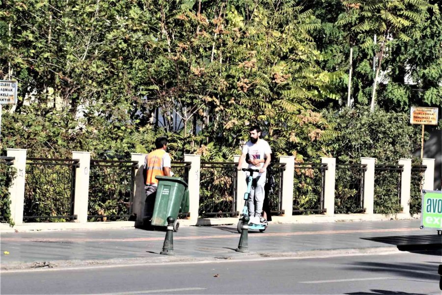 Antalya’da Scooter Faciası, Kullanıcılara Ders Olmadı