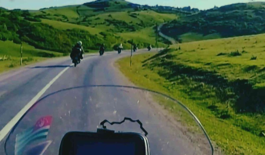 Motosiklet Sürücüleri Doğayla İç İçe Eğitim Aldı