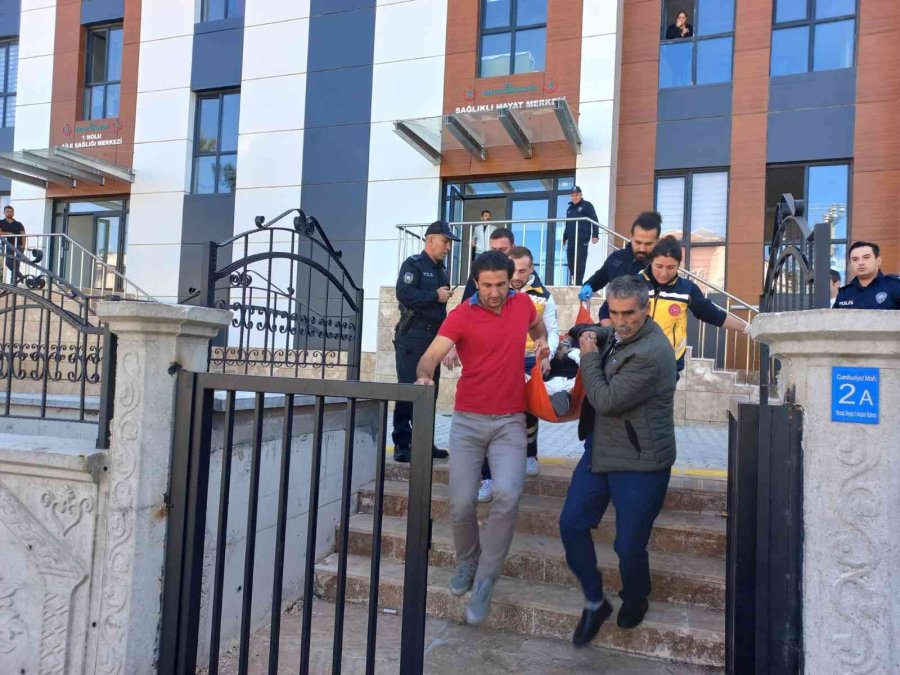 Karaman’da Hemşire Kuzenini Silahla Vuran Şahıs, Aynı Silahla Kendini Vurdu