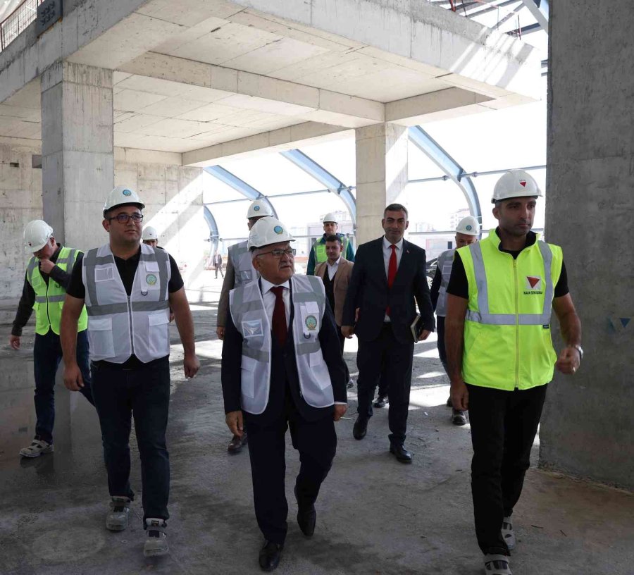 Başkan Büyükkılıç’tan Havalimanı İncelemesi