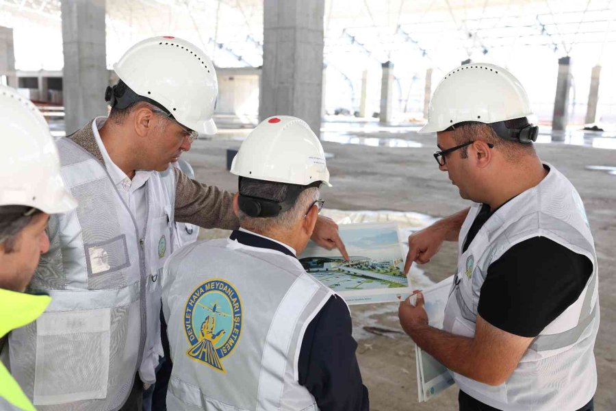 Başkan Büyükkılıç’tan Havalimanı İncelemesi