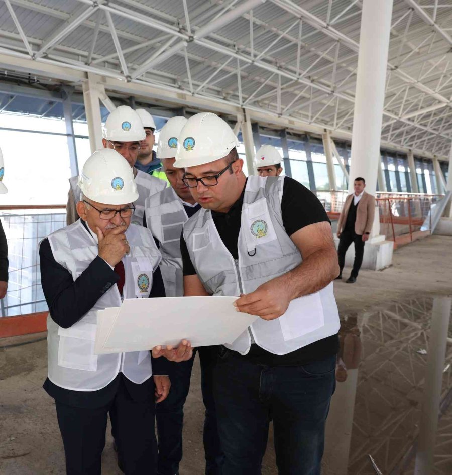 Başkan Büyükkılıç’tan Havalimanı İncelemesi
