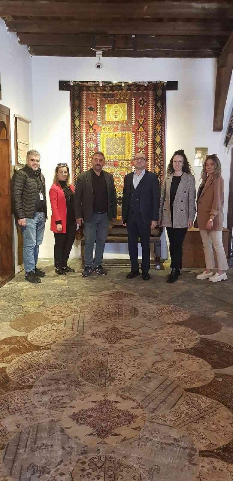 “muhtarlar Bizim Gözümüz, Kulağımız”