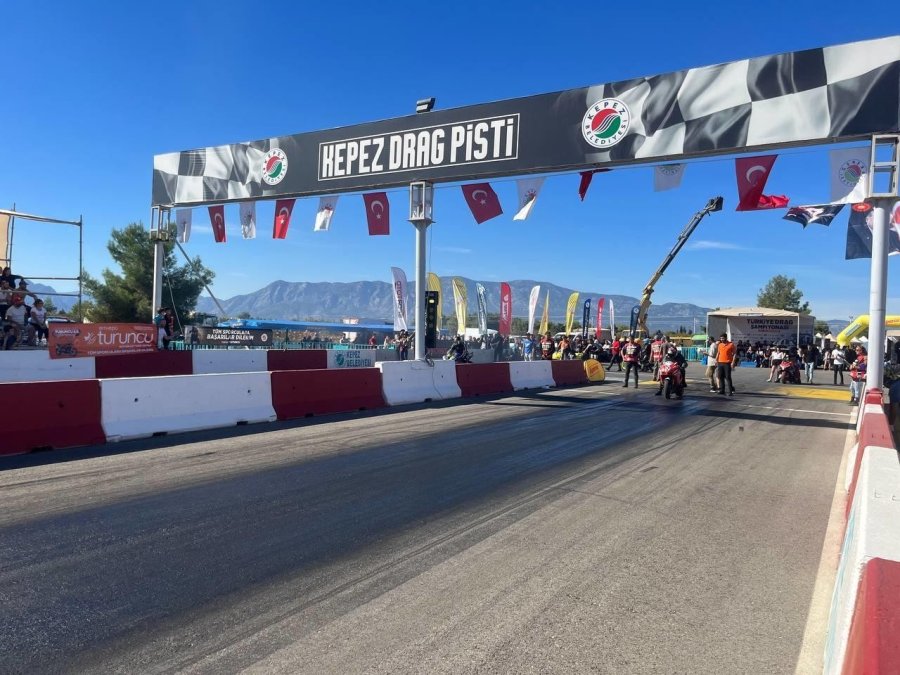 Drag Şampiyonları Belli Oldu