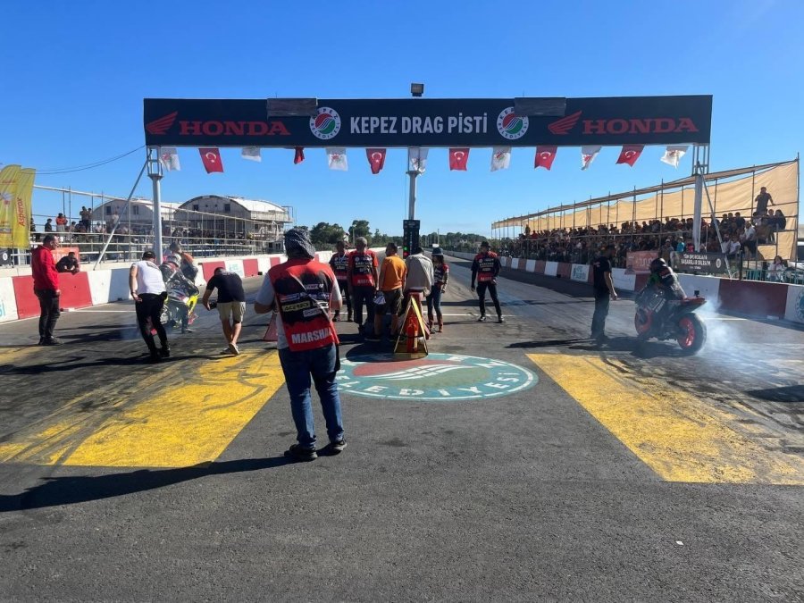 Drag Şampiyonları Belli Oldu