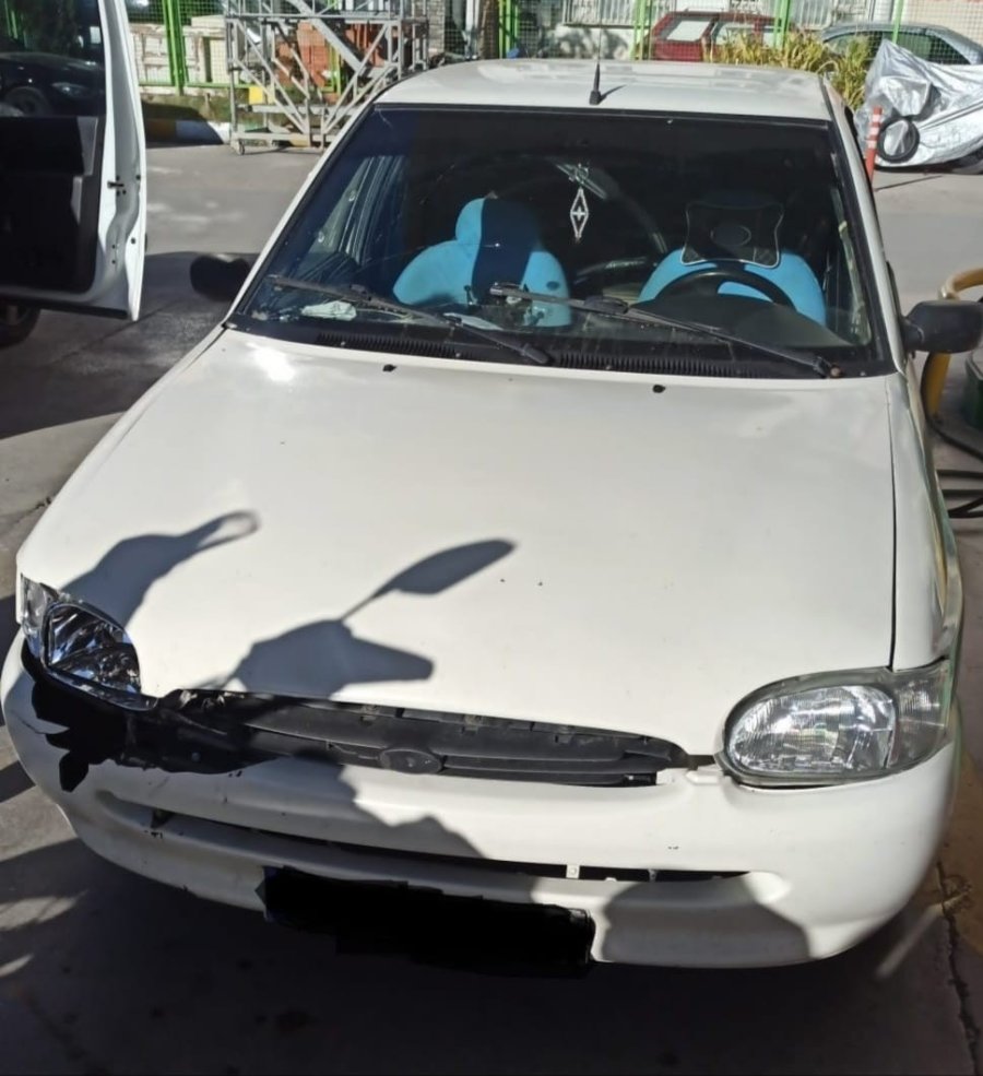 Şüpheli 4 Şüpheli Çalıntı Otomobil, Uyuşturucu Madde Ve Silah İle Birlikte Yakalandı