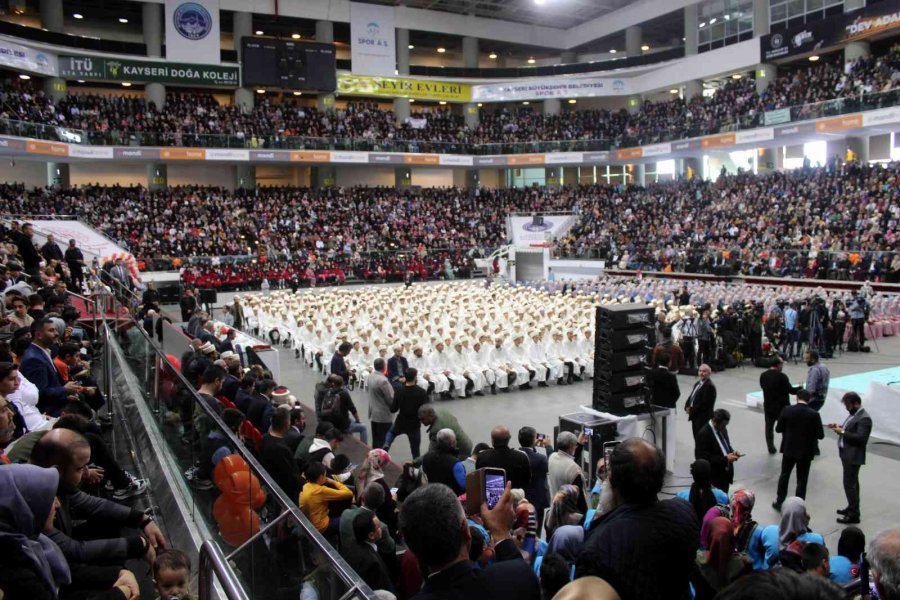 Kayseri’de 800 Hafız İçin Tören Düzenlendi