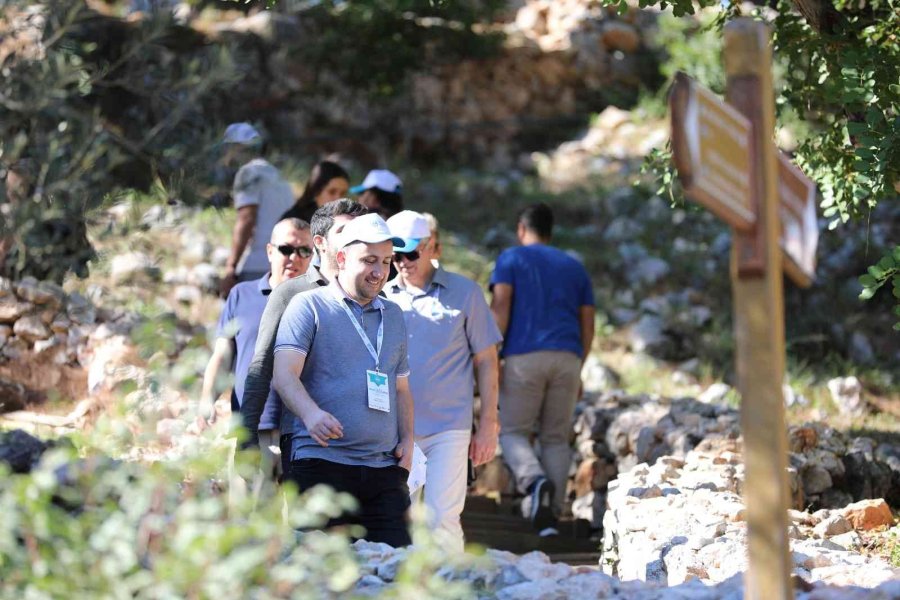 14. Uluslararası Dünya Dili Türkçe Sempozyumu Sona Erdi