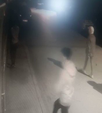 ’mangalcı Hırsızlar’ Tarafından Soyulan İşletmenin Kameralarına İkinci Bir Hırsızlık Girişimi Yansıdı