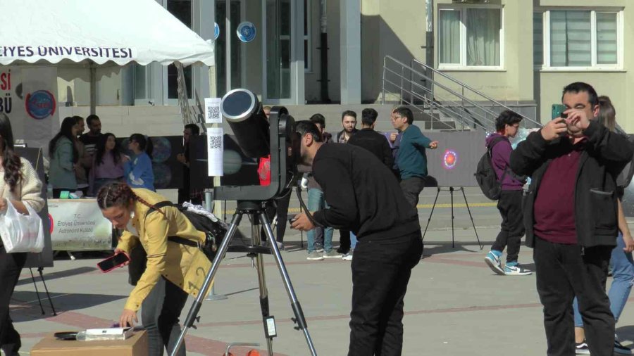 Parçalı Güneş Tutulması, Erü’de Teleskoplarla İzledi