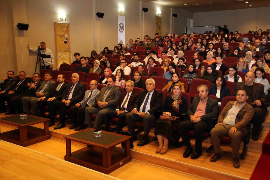 Kütahya Dumlupınar Üniversitesinde Nasreddin Hoca Konuşuldu