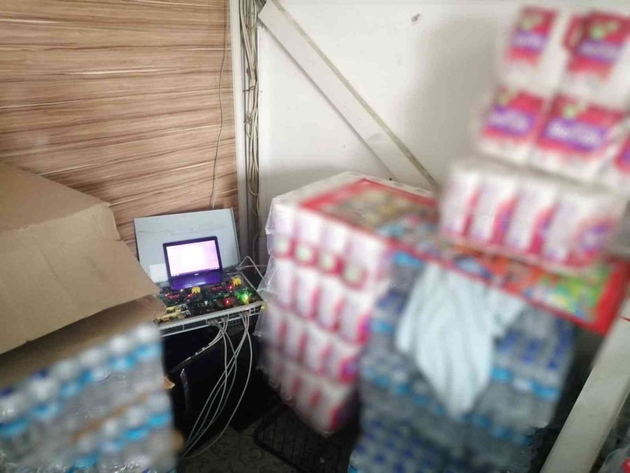 Ticaret Bakanlığı Özel Ekibi 3 İlde ‘kaçak Akaryakıt’ Operasyonu Düzenledi