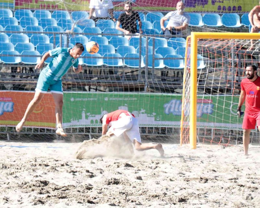 Plaj Futbolu Ligi Süper Finaller Alanya’da Başladı