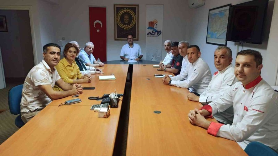 Altid Başkanı Şili:" Turizm Sektöründeki Kalifiye Eleman Açığı İçin Önlem Almalıyız"