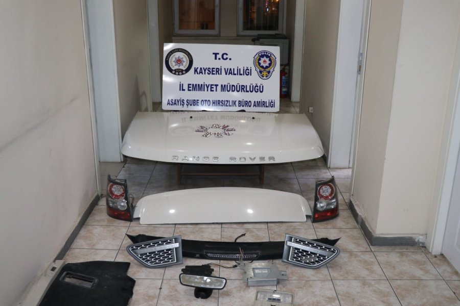Hacizli Aracı Parçalayıp Satan Şahıstan Uyuşturucu Çıktı