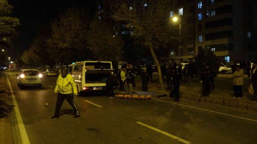 Kazada Hayatını Kaybeden Rümeysa Toprağa Verildi