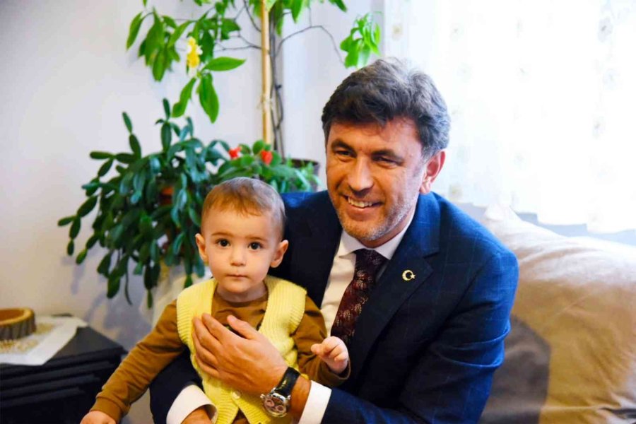 Ak Parti Eskişehir Teşkilâtı 100 Bin Üyeyi Ziyaret Edecek