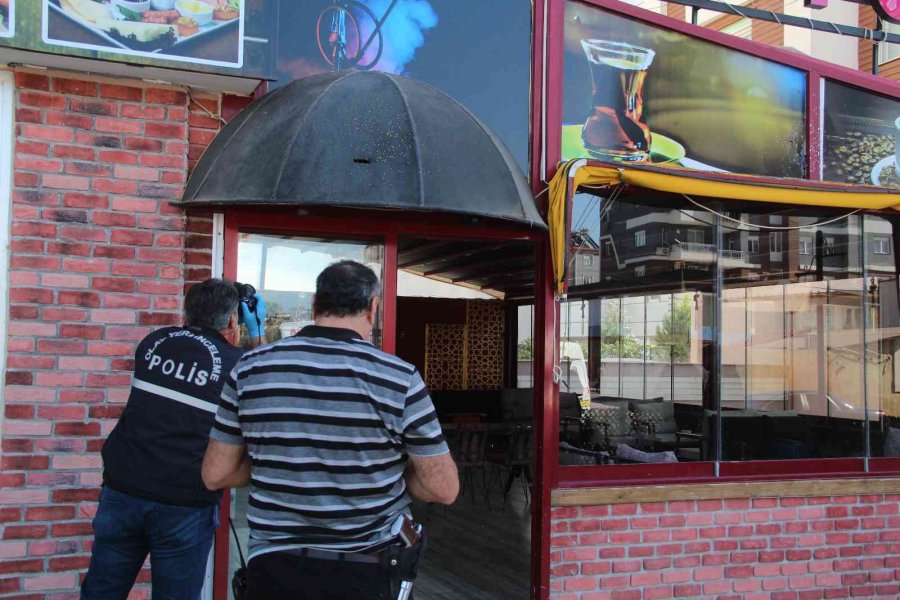 Antalya’da İki İş Yeri Kurşunlandı