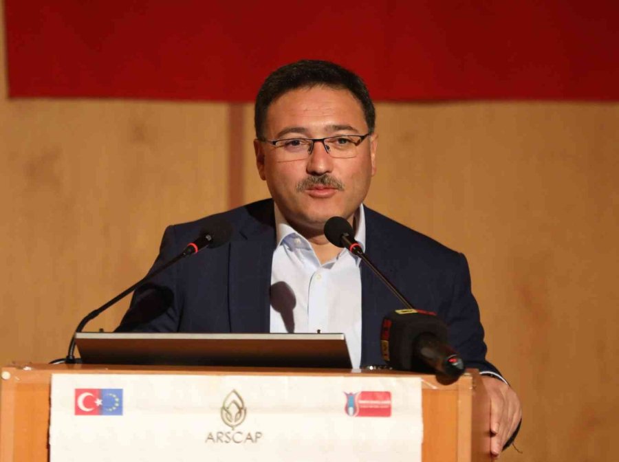 Erü’de Mimari Taş Oymacılığı Programı Çoğaltıcı Etkinliği Düzenlendi