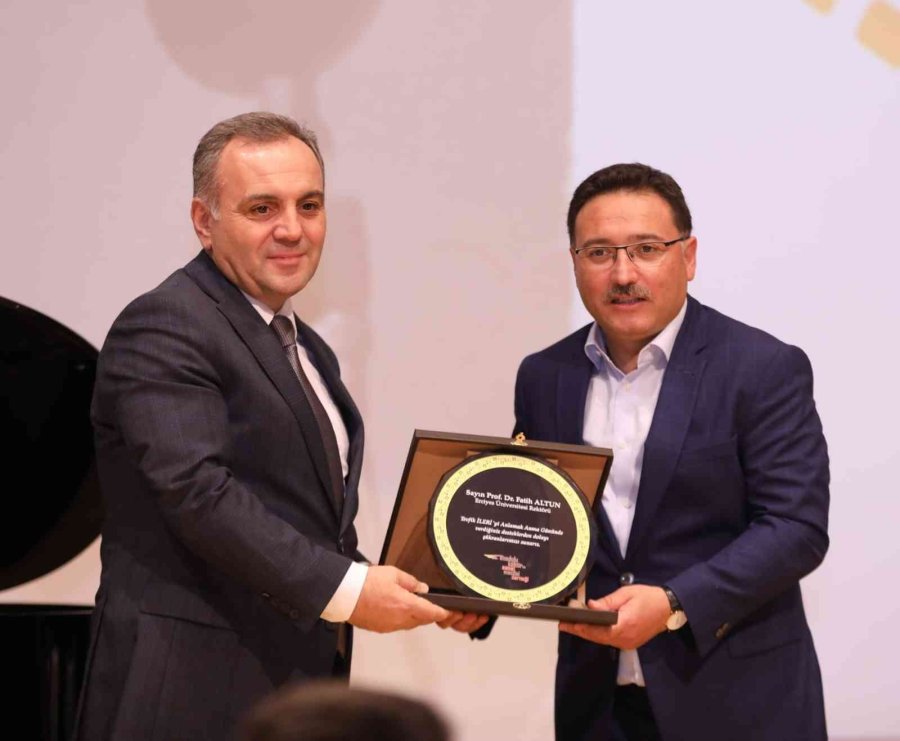 Erü’de “tevfik İleri’yi Anlamak” Programı Düzenlendi