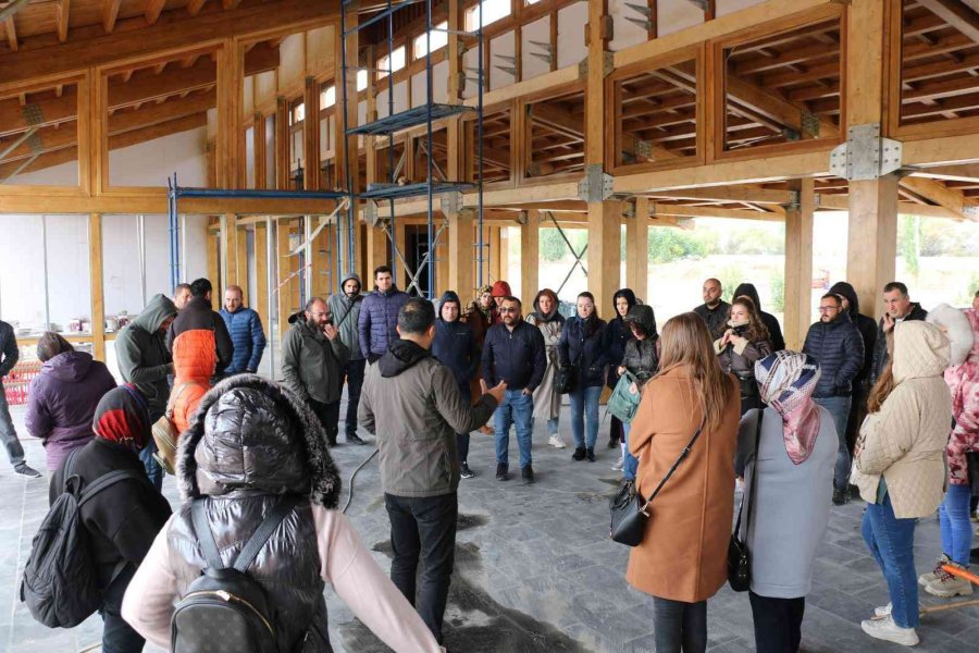 Konya Büyükşehir Kent Bütününde Kültürel Mirasın Yenilenmesi Programına Ev Sahipliği Yaptı