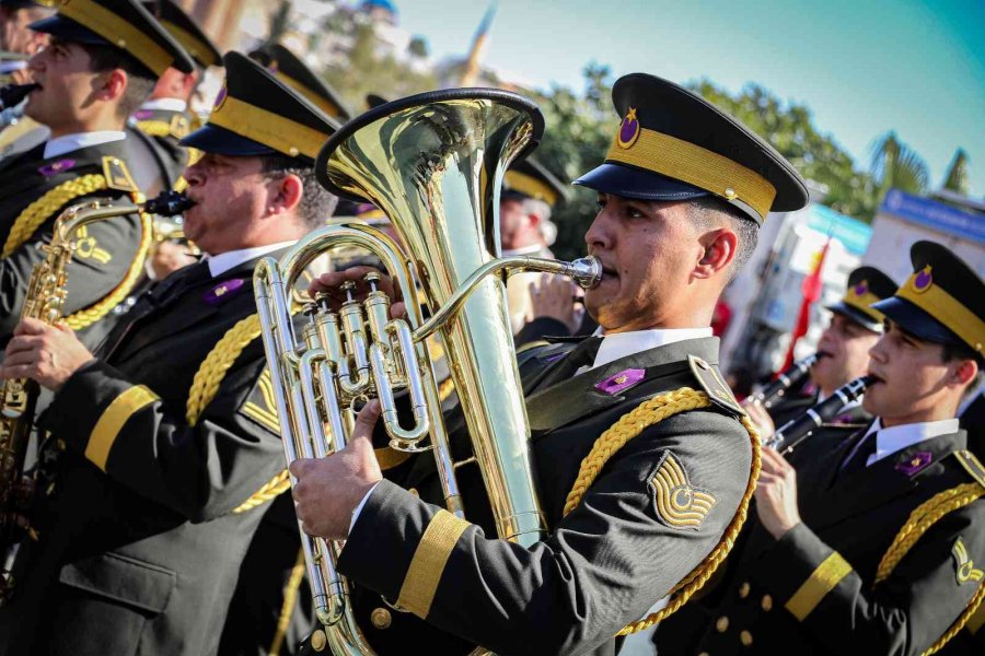 Antalya’da 29 Ekim Cumhuriyet Bayramı Kutlamaları