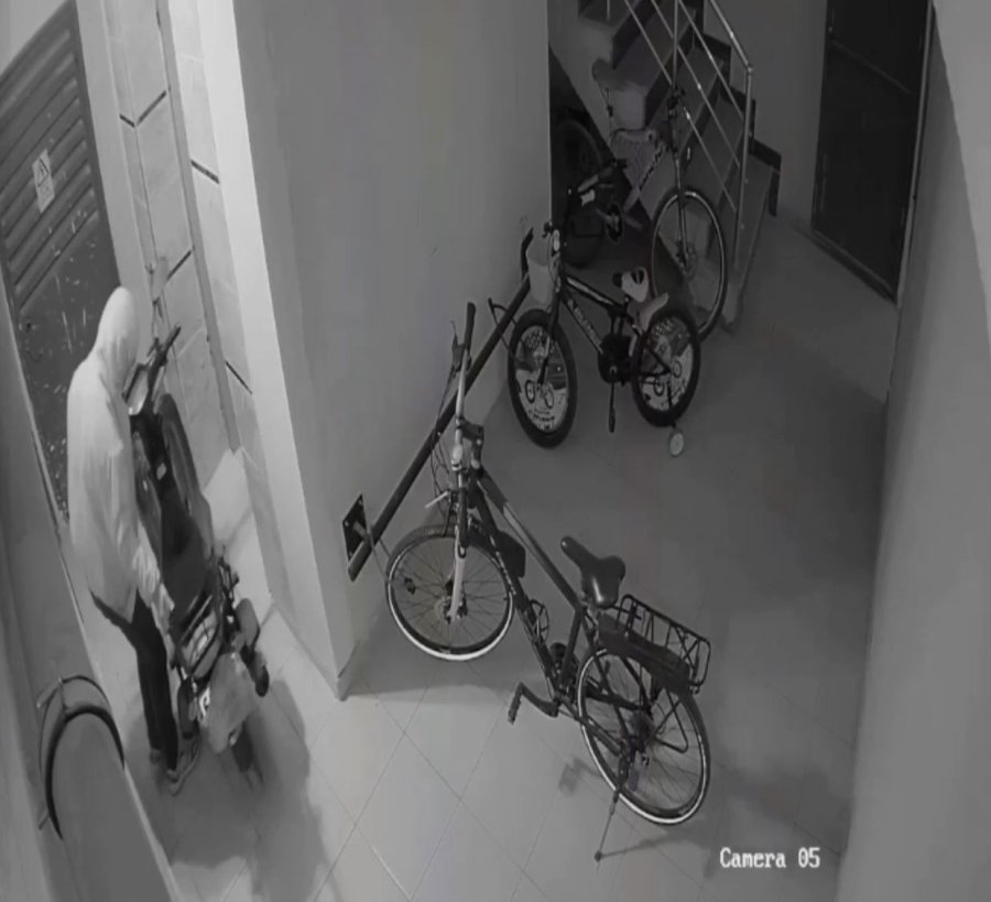 Aksaray’da 11 Hırsızlık Olayının Faili 2 Şüpheli Tutuklandı