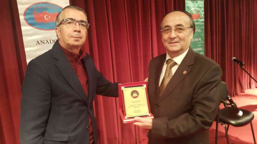 Eskişehirli 92 Yaşında Duayen Şair Muharrem Kubat’a Vefa Programı Düzenlendi