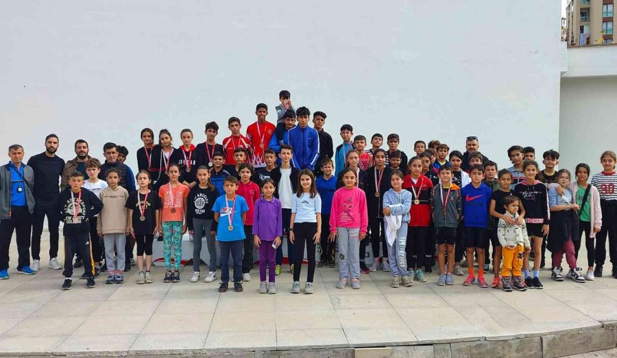 Karaman’da Atletler Cumhuriyet İçin Koştu