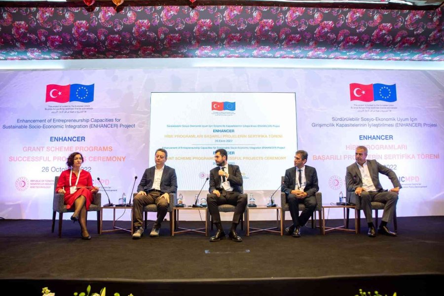 Bakan Varank’tan Kayseri Ticaret Odası’na Proje Ödülü