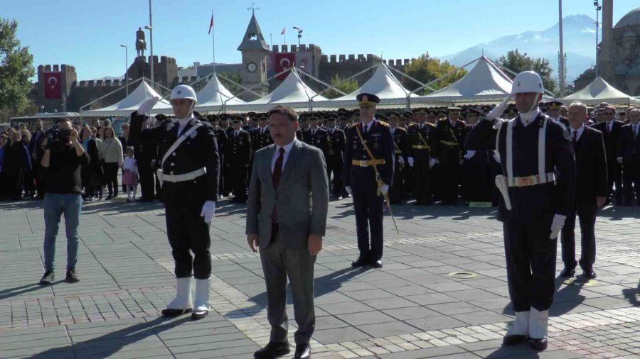 Kayseri’de Cumhuriyet Bayramı Etkinlikleri Başladı