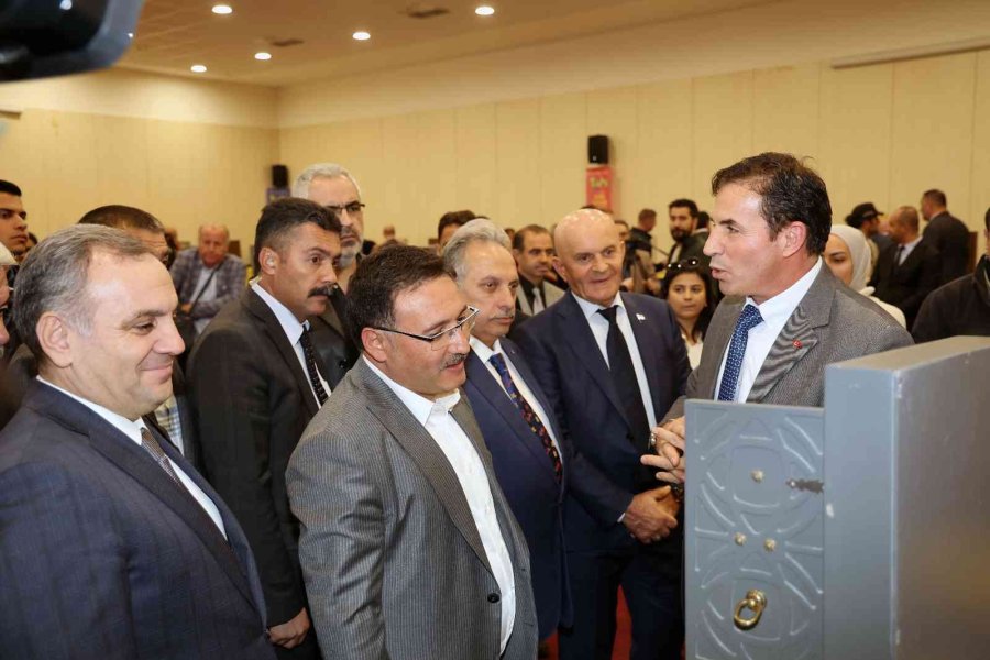 Talas Festivali Kapılarını, ’bosna Kapılarını Açın’ Sergisi İle Açtı