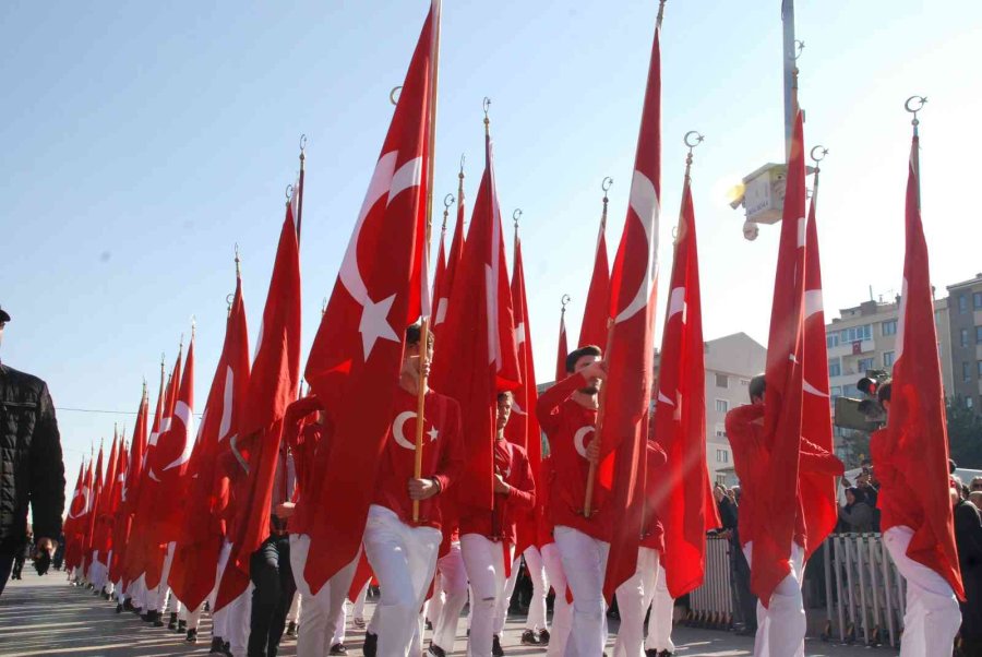 29 Ekim Cumhuriyet Bayramı Eskişehir’de Coşkuyla Kutlandı