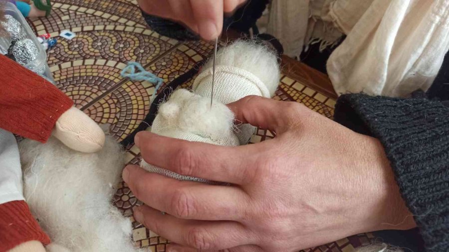 Bez Bebekler İçin Yurtdışında Eğitim Verecek