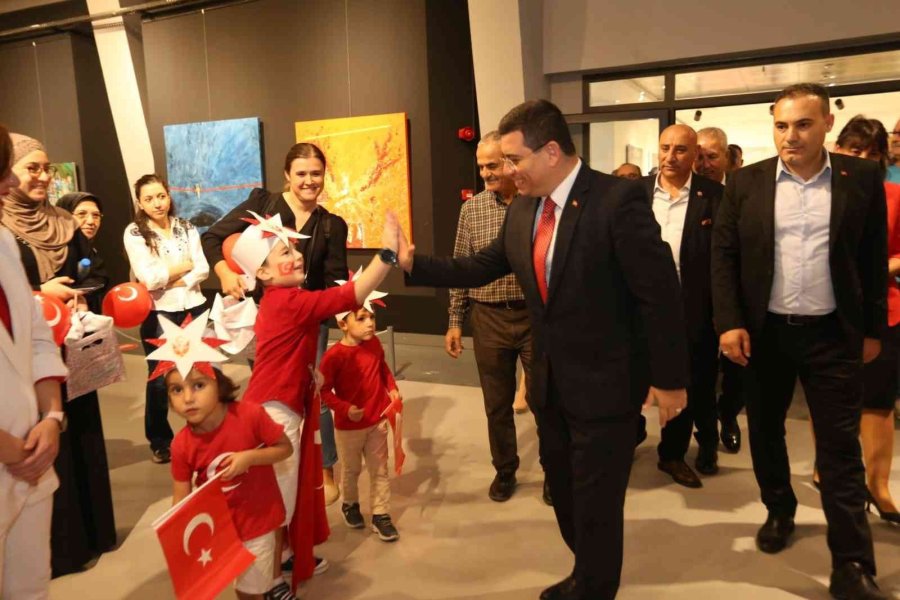 Kepez’den 99’uncu Yıla 99 Eser Cumhuriyet Sergisi