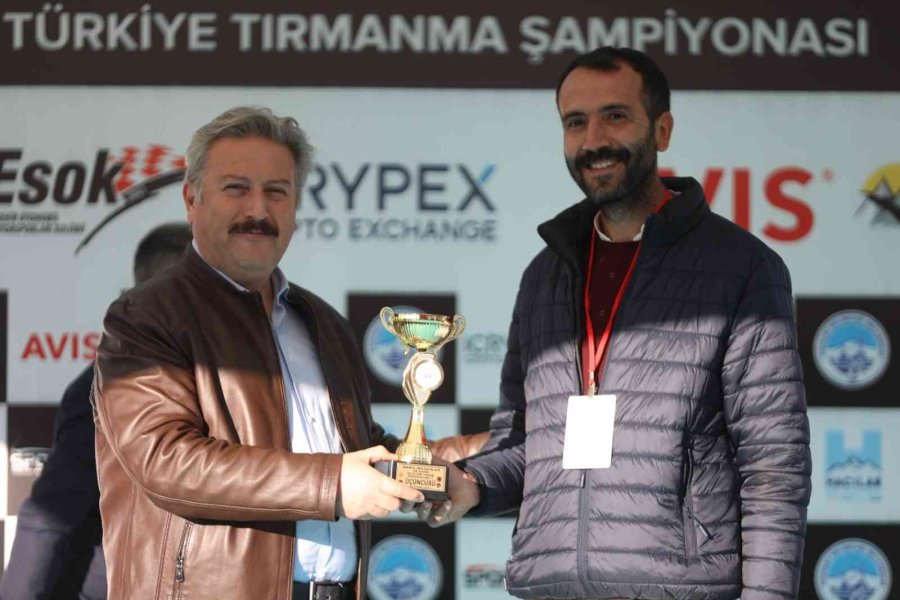 Heyecan Ve Aksiyon Dolu Oto Slalom Yarışmasına Yoğun İlgi