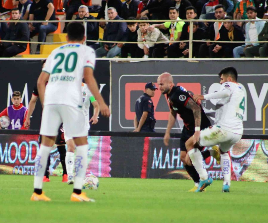 Spor Toto Süper Lig: Corendon Alanyaspor: 2 - Gaziantep Fk: 0 (maç Sonucu)