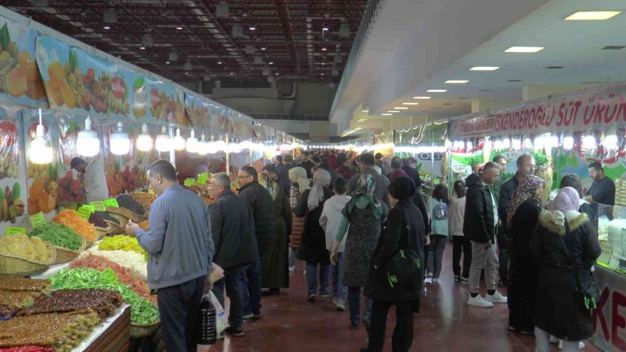 Kayseri Yöresel Ürünler Günleri Kapılarını Ziyaretçilerine Açtı