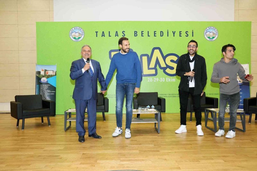 Öğrencilere Ufuk Veren Genç Talas Buluşmaları